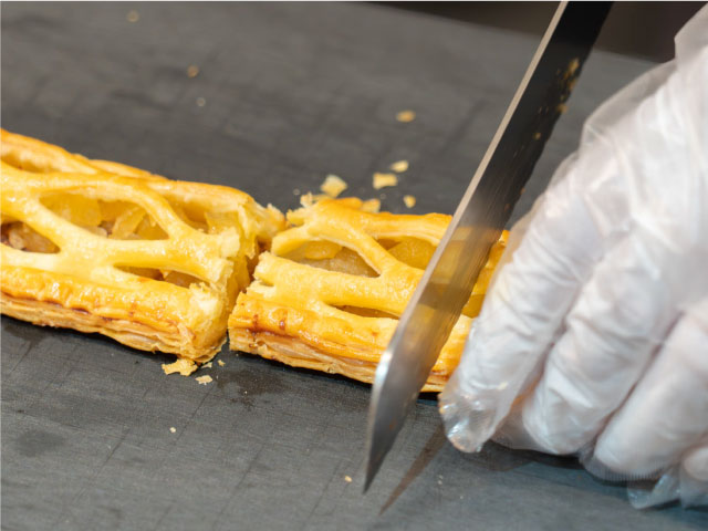 焼きたてのアップルパイ