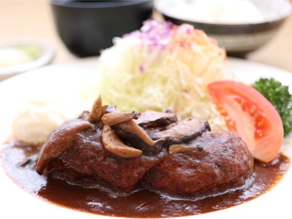 煮込みハンバーグ定食